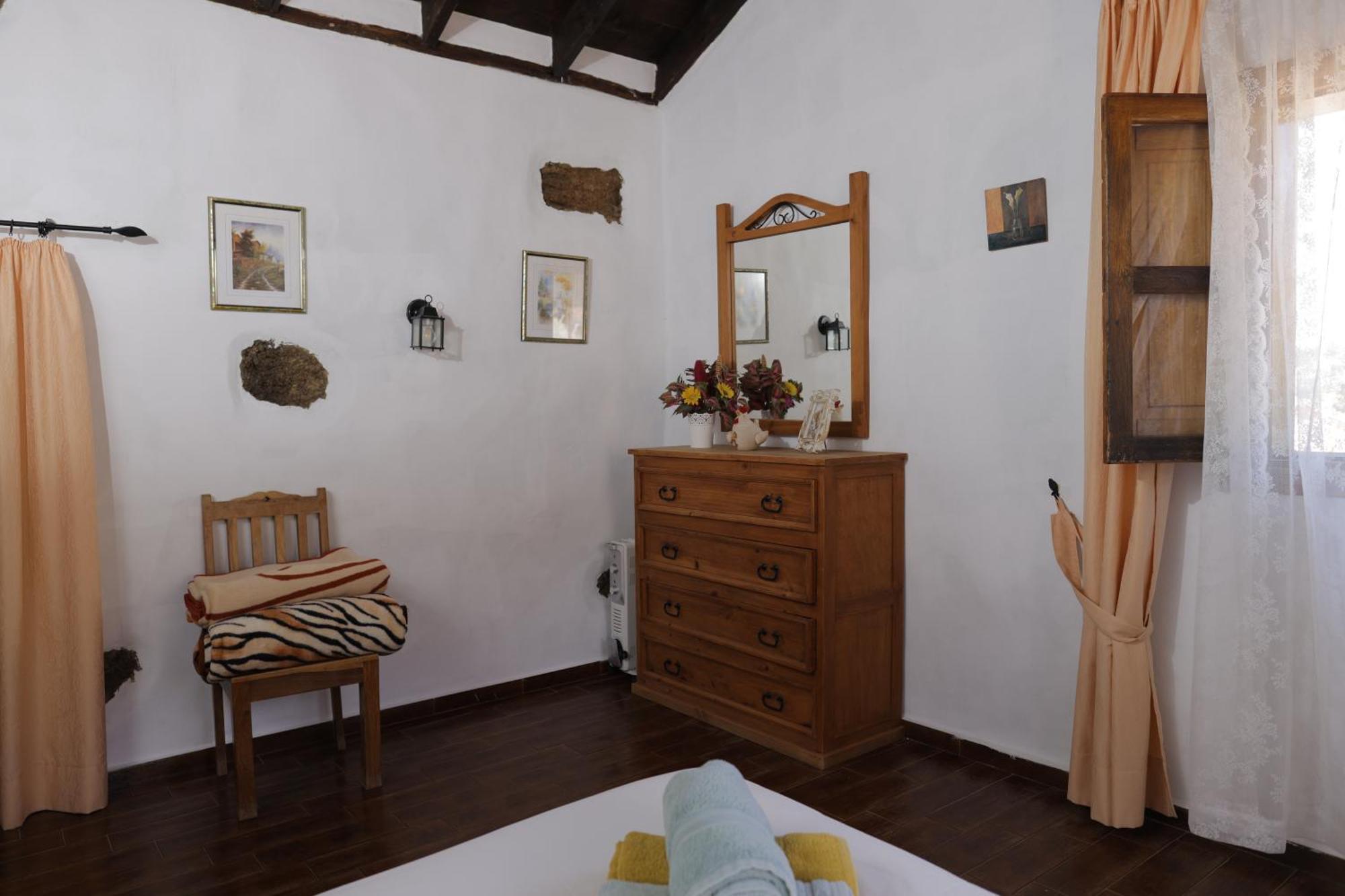 Casonas De Marengo Guest House Icod De Los Vinos Luaran gambar